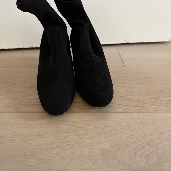 Start Weitzman booties /black / 6.5 / suede / worn once - Picture 2 of 3